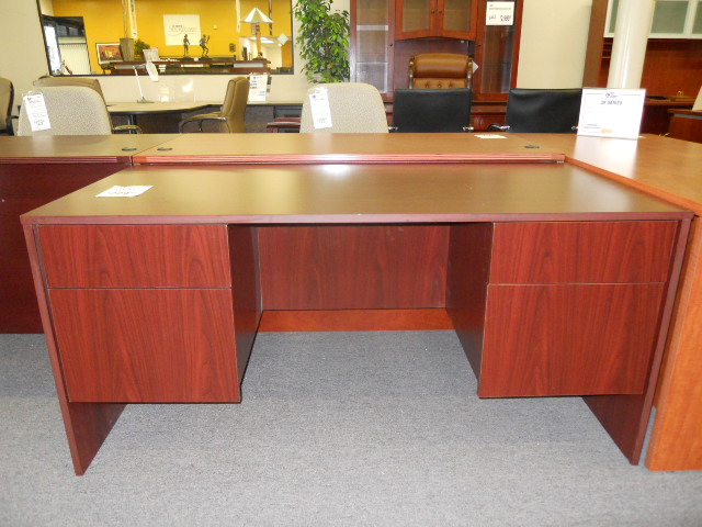 New Case 30 X 60 2k Promo Double Pedestal Desk Arizona Office